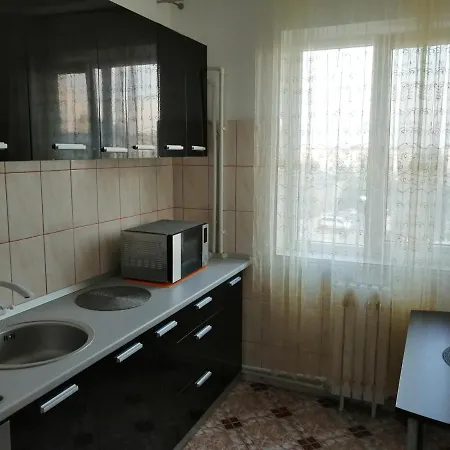 아파트 Apartament 44 *