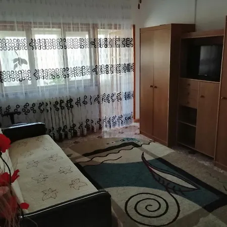 Apartament 44 아파트 *
